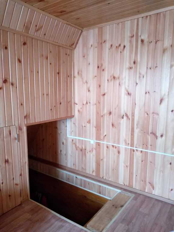 Как обшить вагонкой деревянный дом изнутри? 25 фото утепление и обшивка деревянного дома внутри, технология отделки вагонкой