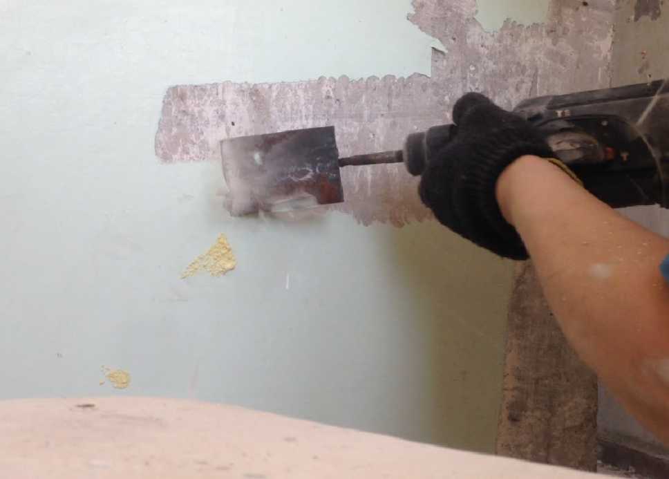 Как снять масляную краску со стен разными инструментами и составами