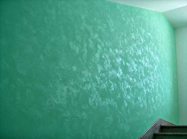 Краска для потолка — какая лучше: 9 ответов на вопрос