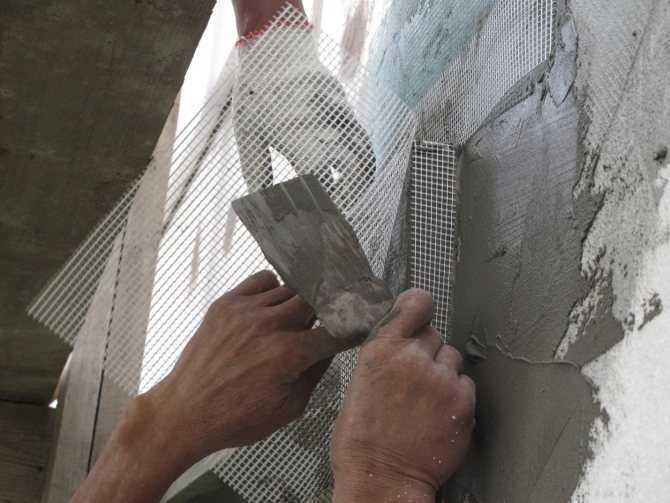 Штукатурная сетка: стеклосетка для стен, армирующие строительные варианты с размером ячеек 10х10 мм для внутренних работ