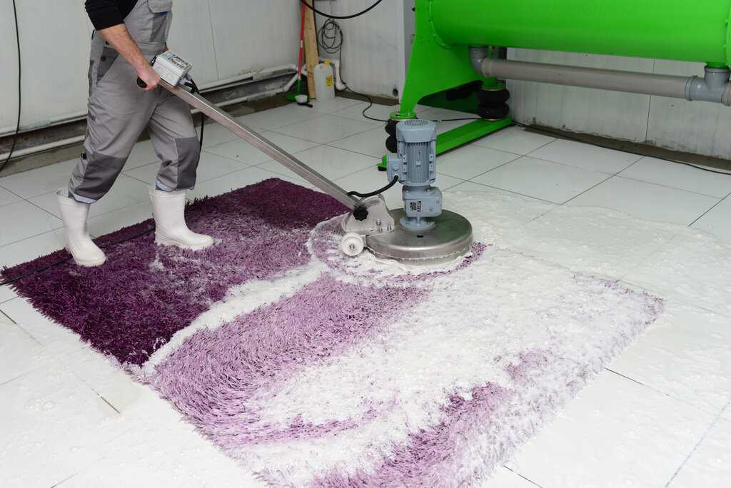 Сухая чистка ковров в домашних условиях: инструкции +видео