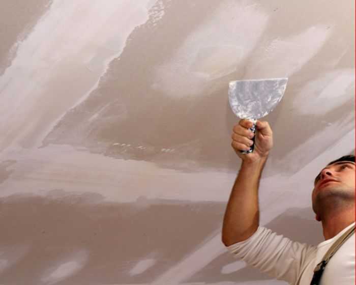 Мытье потолков: как помыть реечное потолочное покрытие