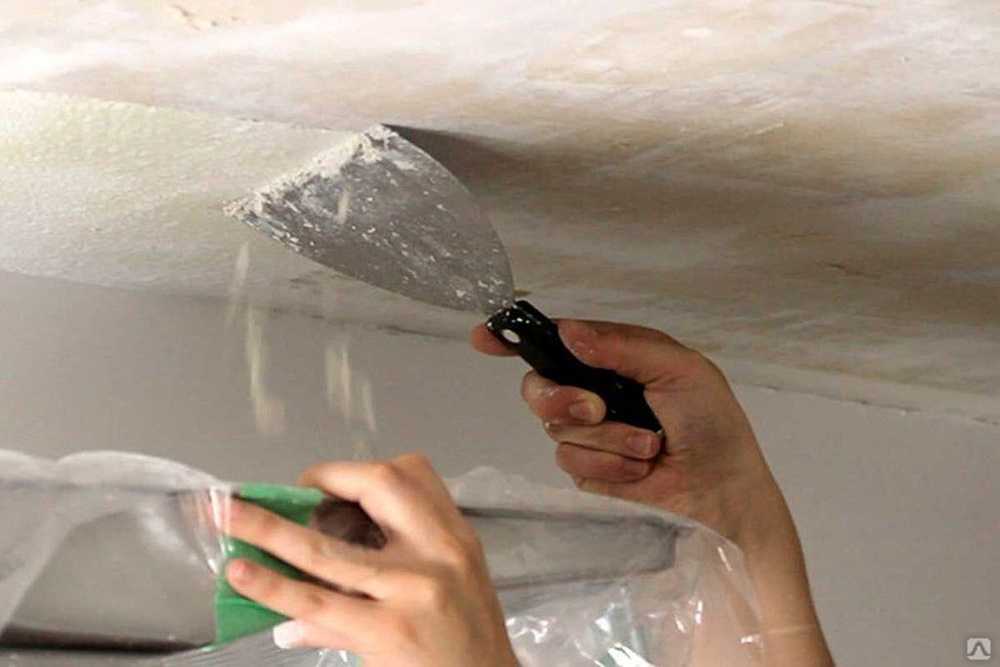 Можно ли мыть натяжные потолки на кухне? как правильно ухаживать за покрытием?
