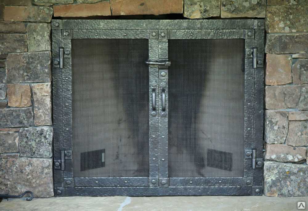 Дверь стеклянная для камина: конструктивные особенности, выбор материалов, изготовление