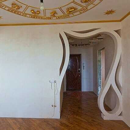 Дизайн потолков из гипсокартона в спальне