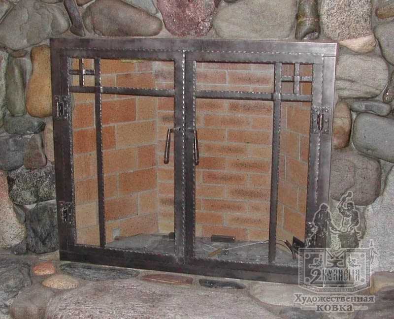Каминопечь со стеклянной дверцей: чугунный камин с огнеупорным стеклом, чем очистить от копоти термостойкие варианты