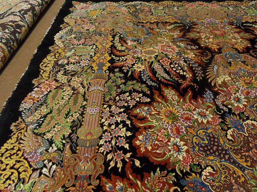 Разновидности ковров (106 фото): напольные плетеные паласы в интерьере, вышитые модели в дом